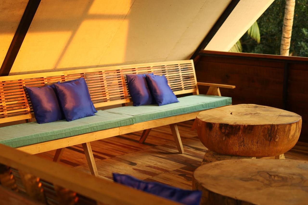 Satya Boutique Resort & Spa Vijay Nagar Beach Exterior foto